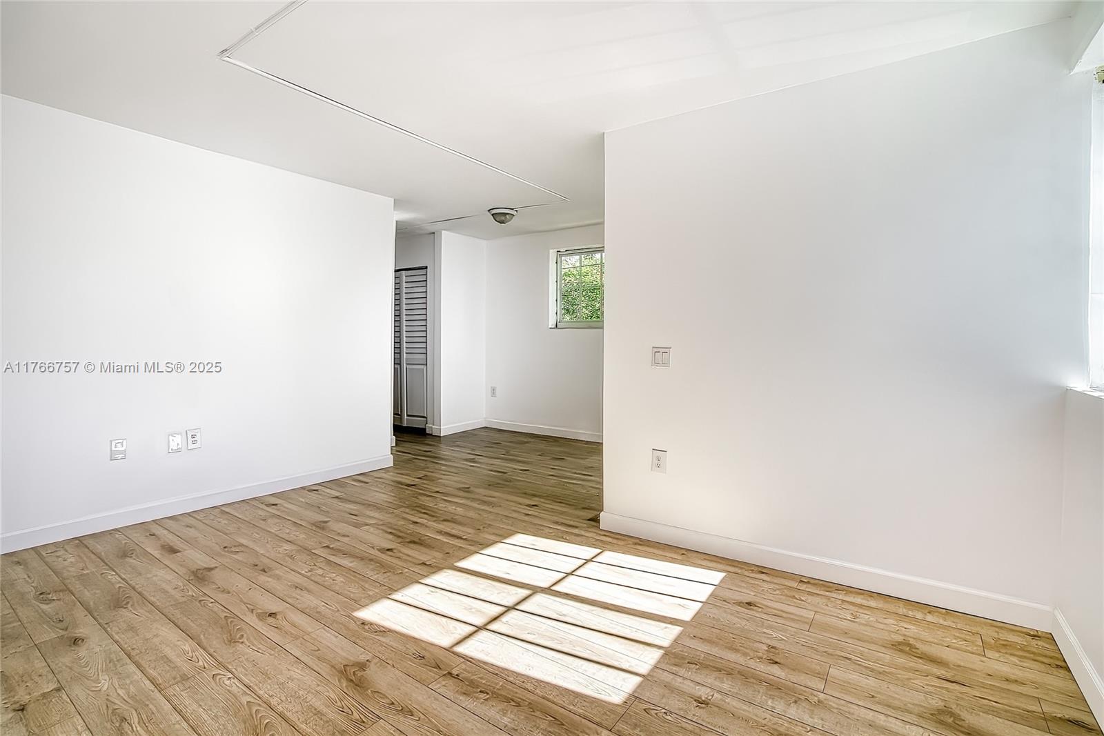 TRANQUILLA CONDO - Residential Lease