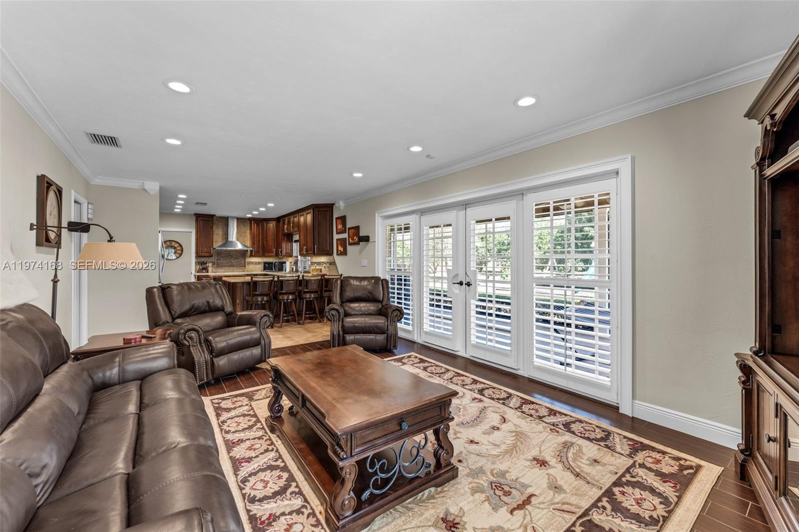 ACREAGE & UNREC - Residential