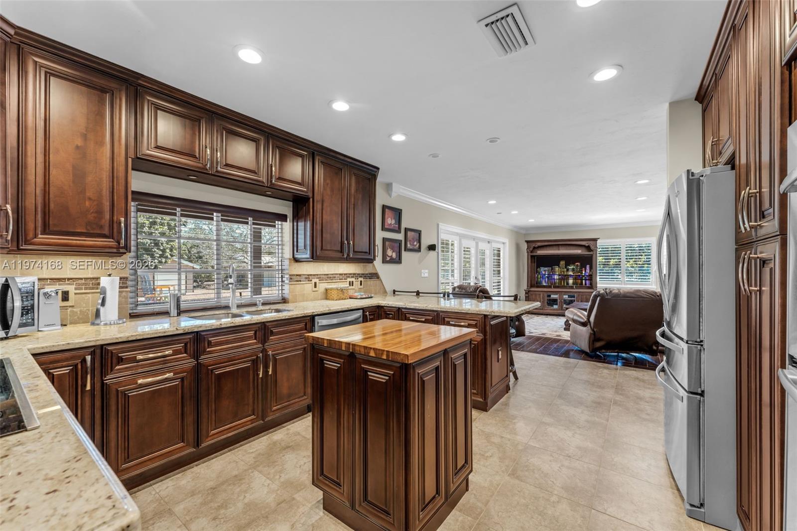 ACREAGE & UNREC - Residential