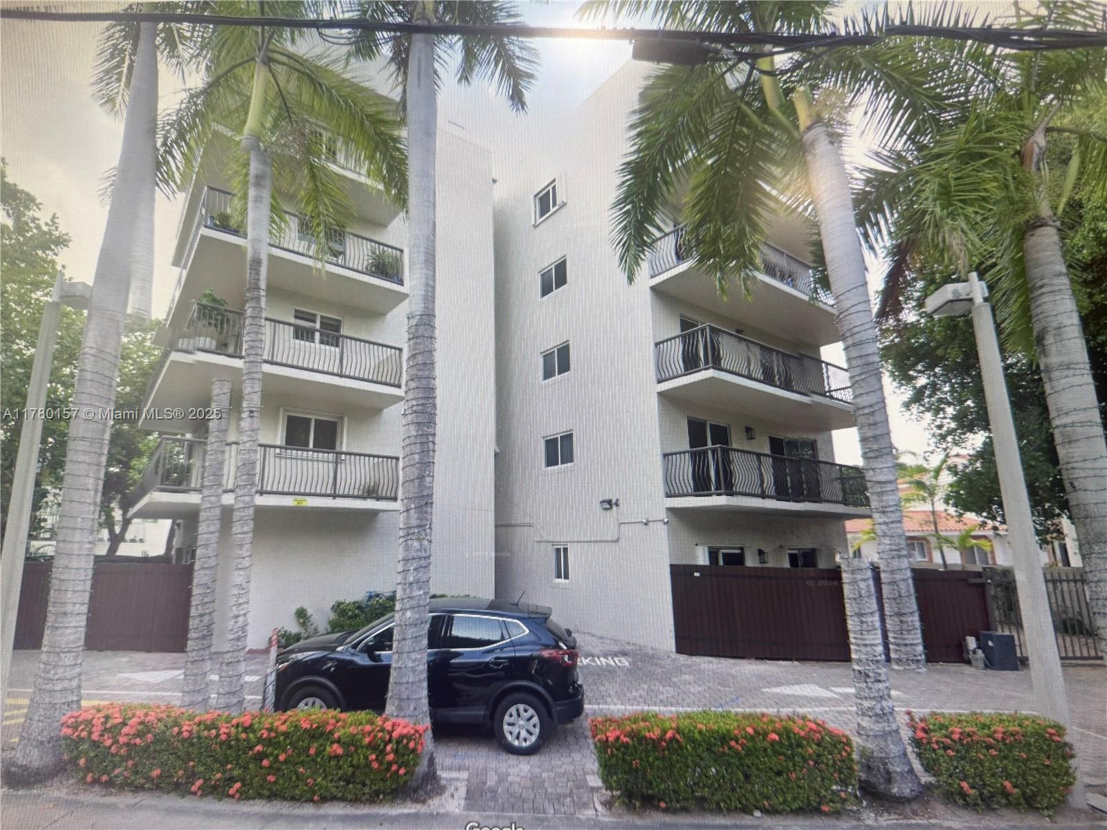 Rental Property at 1918 Brickell Ave 201, Miami, Broward County, Florida - Bedrooms: 1 
Bathrooms: 1  - $2,600 MO.