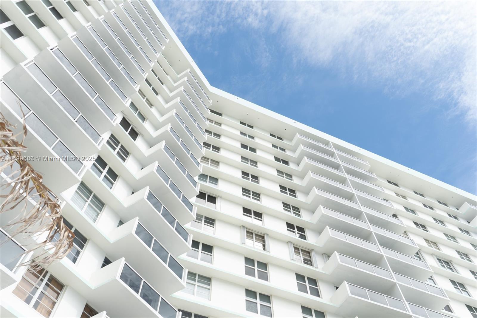 SEA AIR TOWERS CONDO - Residential Lease