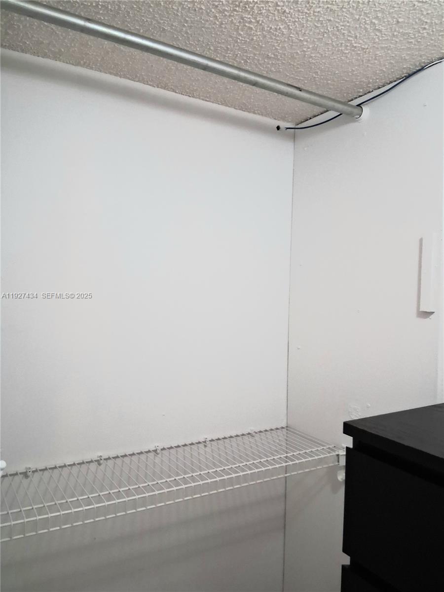 SUNRISE ISLAND CONDOMINIU - Residential