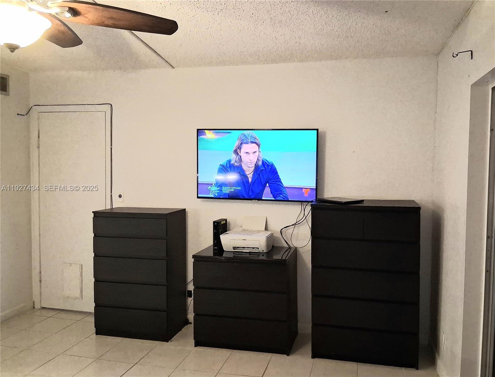 SUNRISE ISLAND CONDOMINIU - Residential