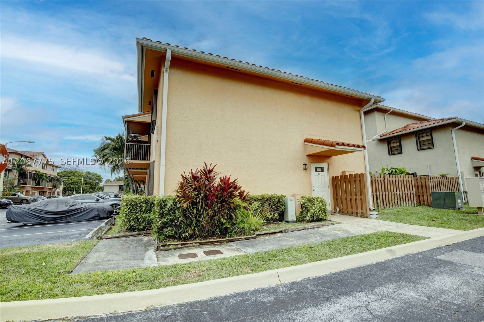 9874 Hammocks Blvd 108-49