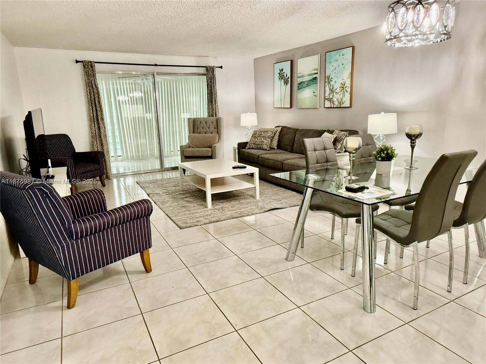 MEADOWBROOK LAKES VIEW - Residential Lease