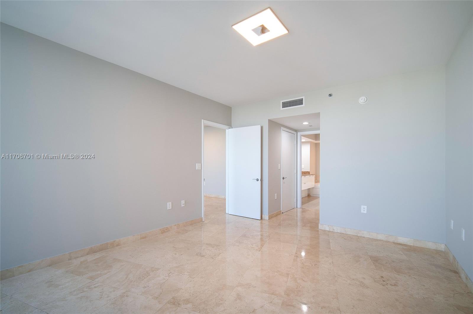 MURANO GRANDE AT PORTOFIN - Residential