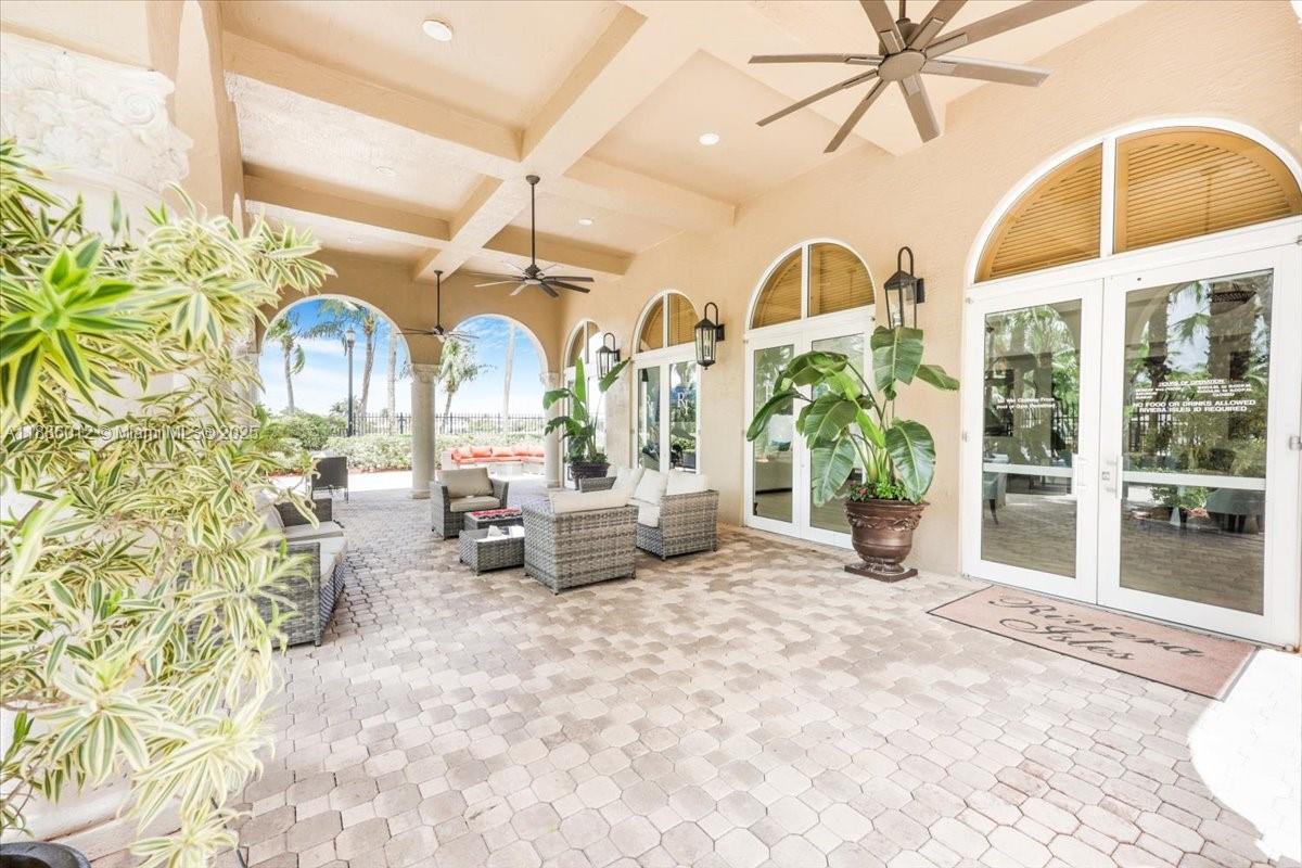 RIVIERA ISLES III - Residential