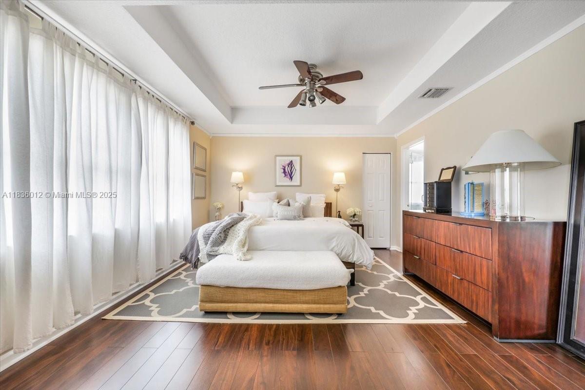 RIVIERA ISLES III - Residential