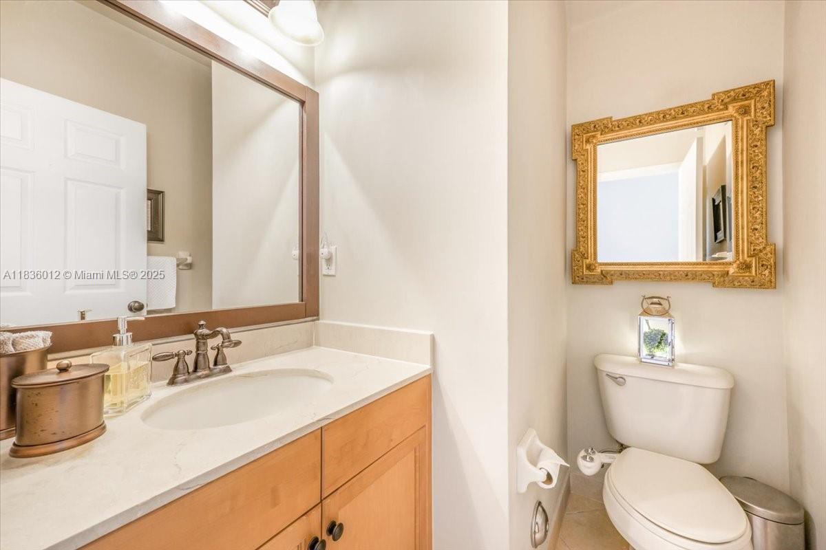 RIVIERA ISLES III - Residential