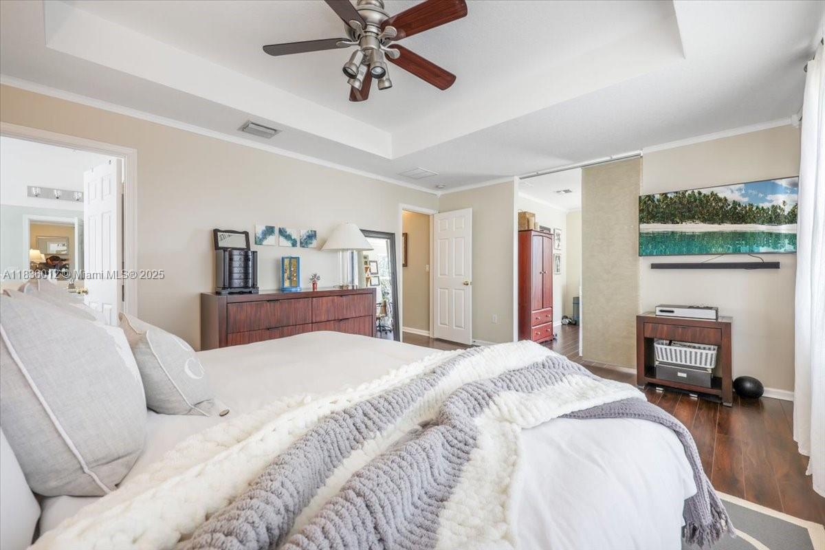 RIVIERA ISLES III - Residential