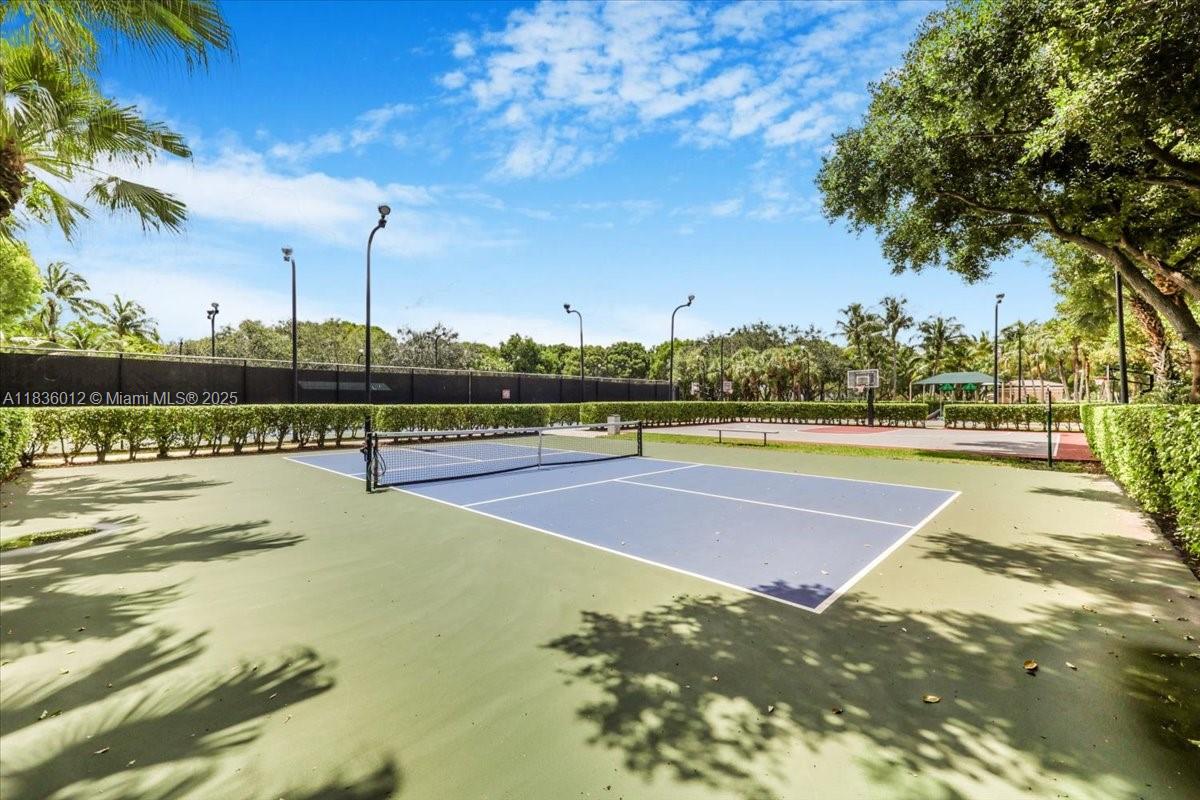 RIVIERA ISLES III - Residential