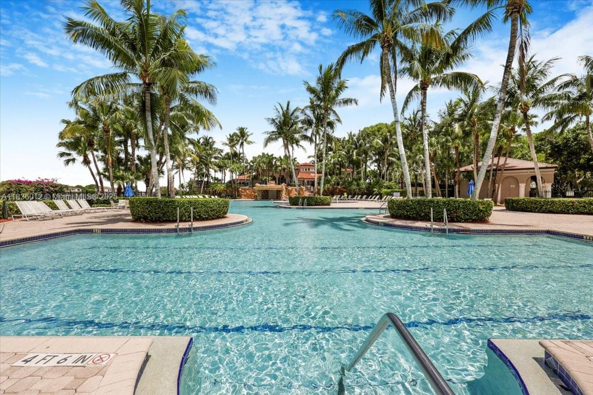 RIVIERA ISLES III - Residential