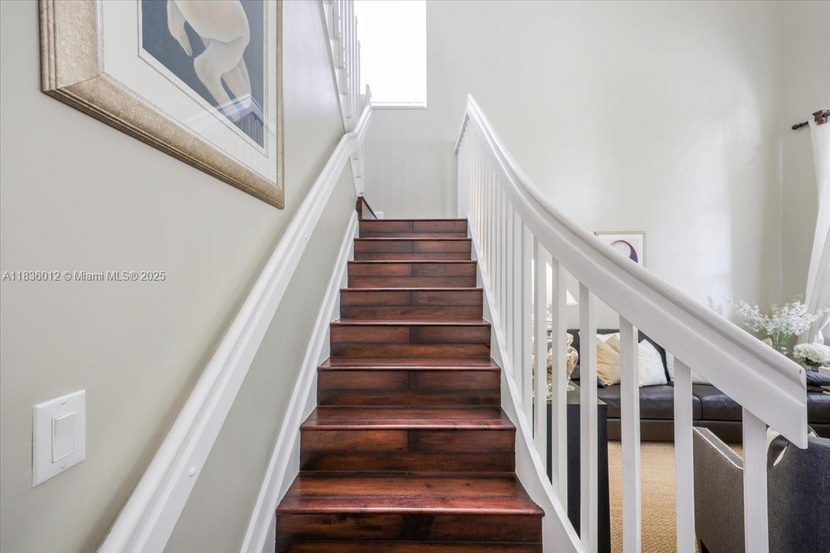 RIVIERA ISLES III - Residential