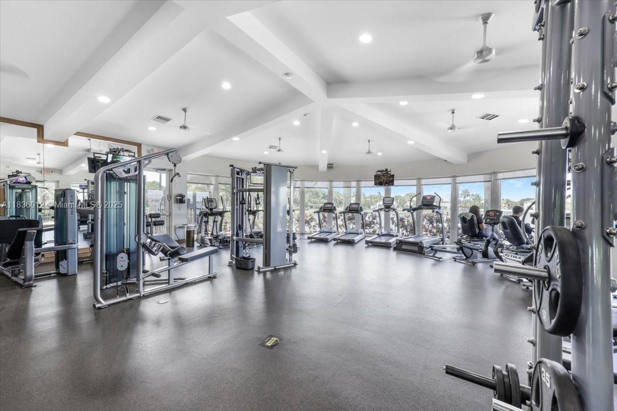 RIVIERA ISLES III - Residential