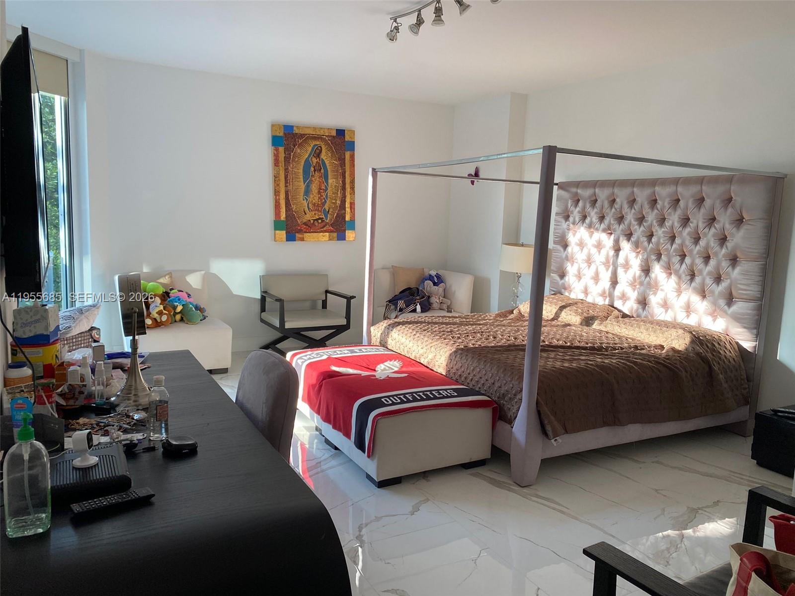 MARINA PALMS RESIDENCES N - Residential