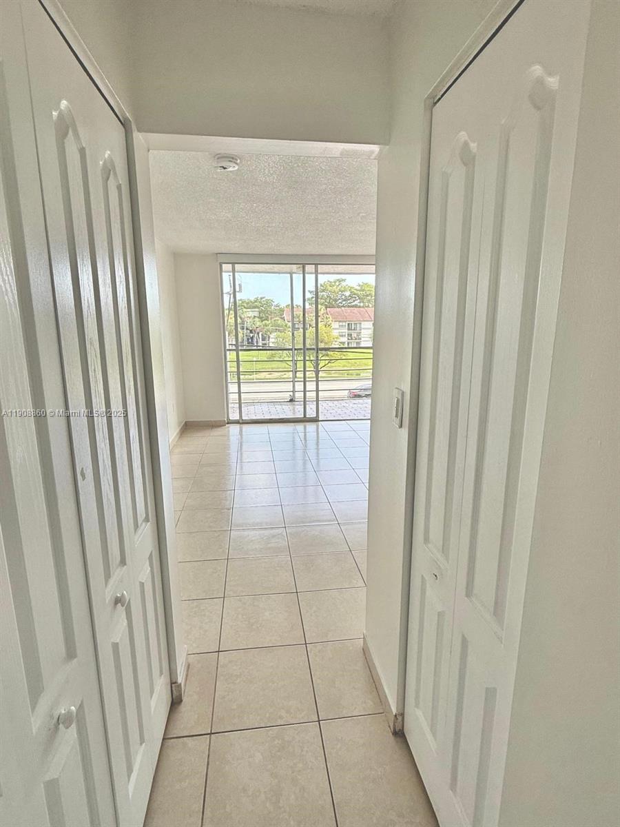 EL CONQUISTADOR SOUTH CON - Residential Lease