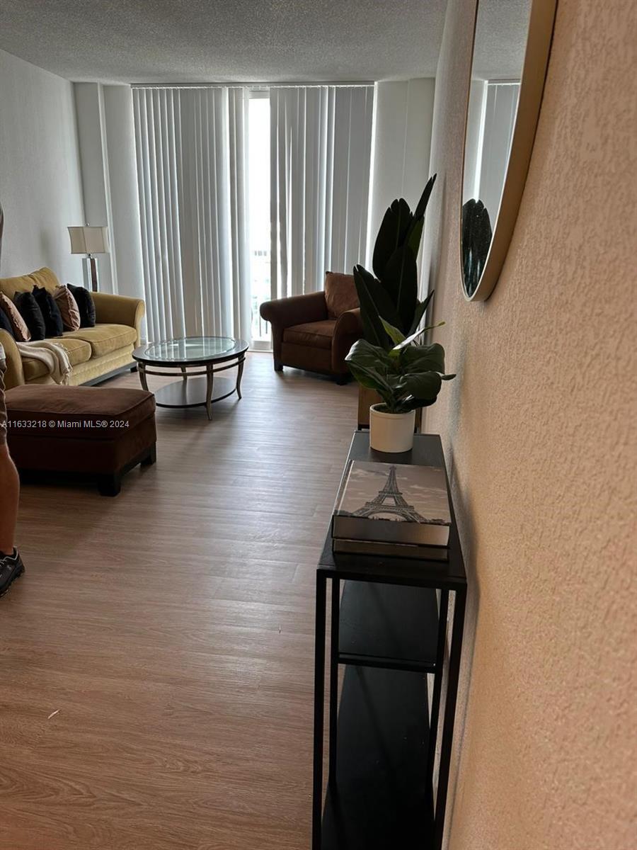 OCEANVIEW BUILDING B COND - Residential