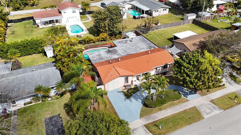 Photo of 9131 SW 178th Ter, Palmetto Bay, FL 33157 (MLS # A11966261)