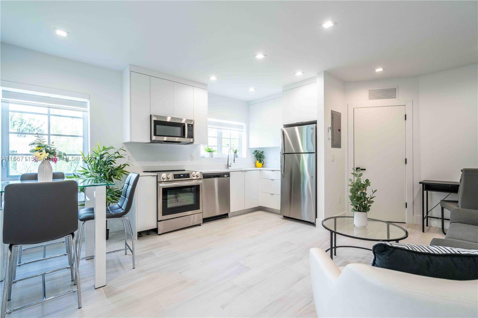 OCEAN BEACH ADDN NO 3 - Residential Lease