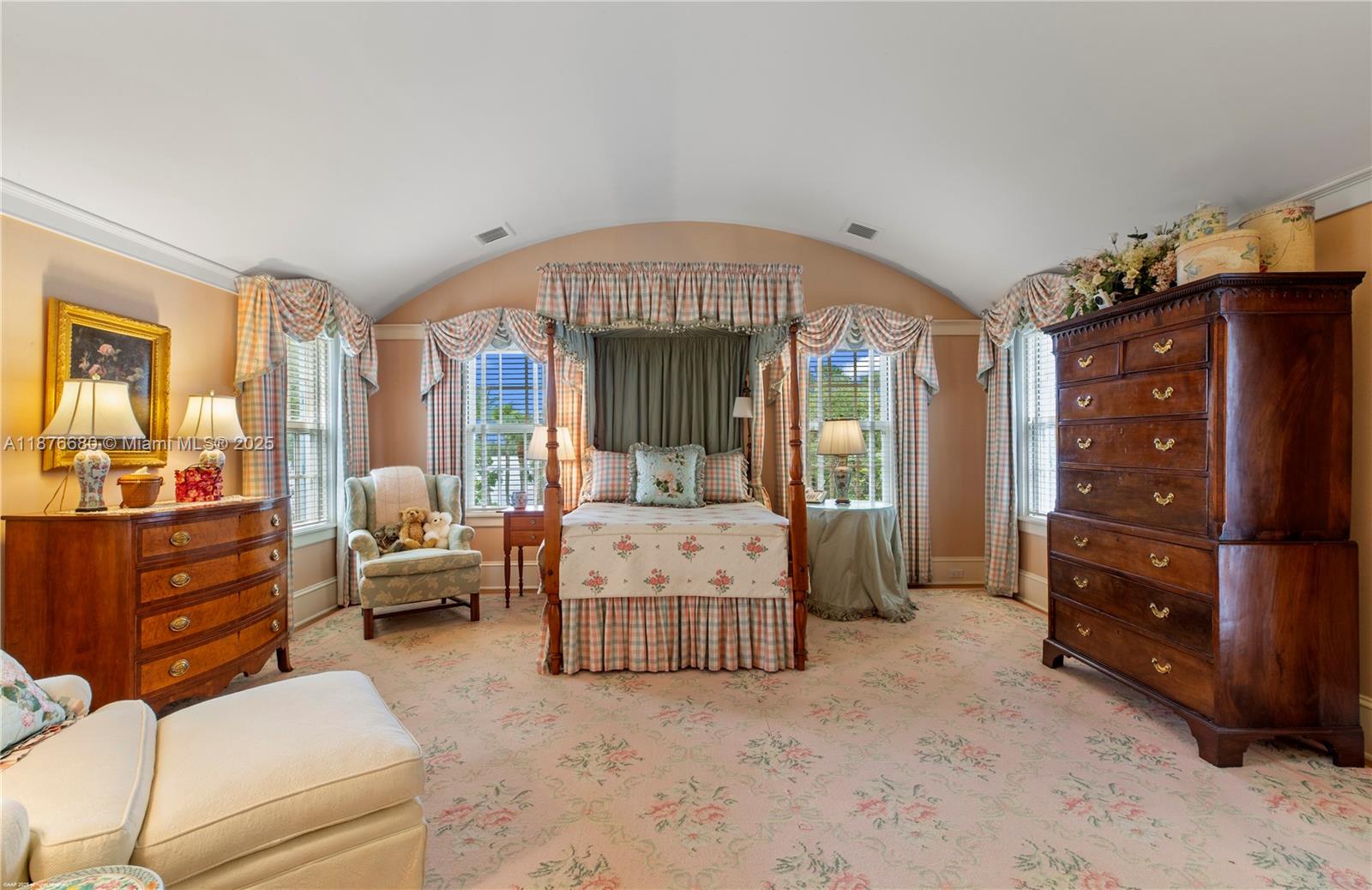 Jupiter Island - Residential