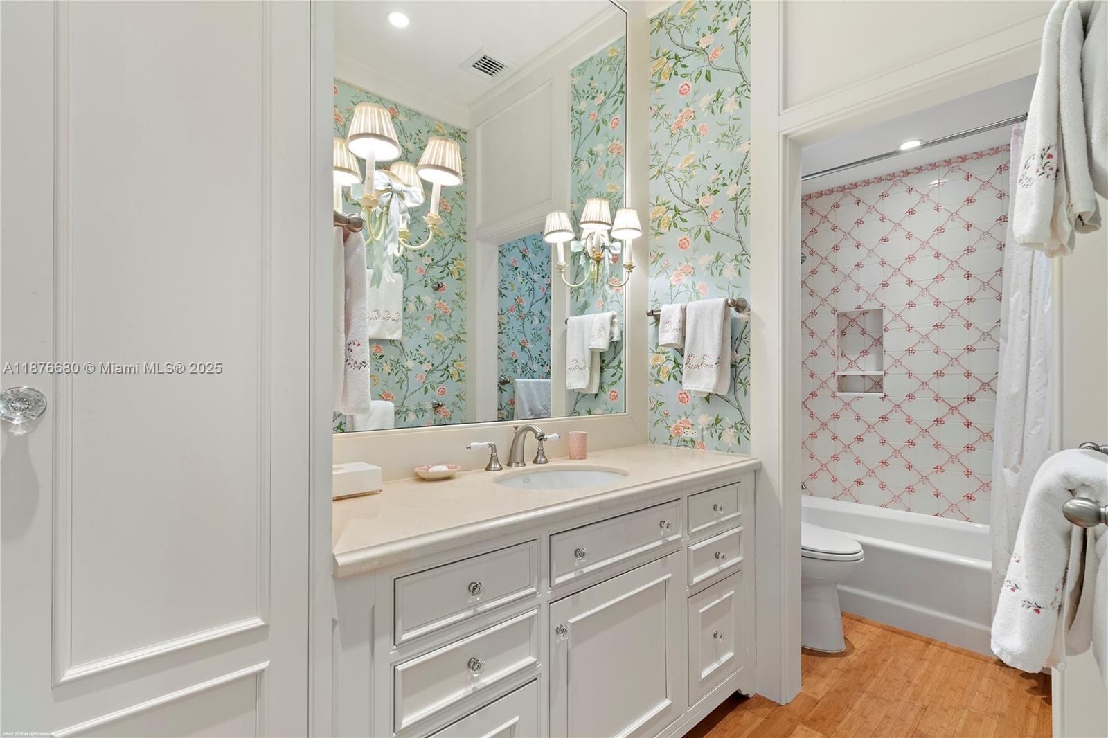 Jupiter Island - Residential