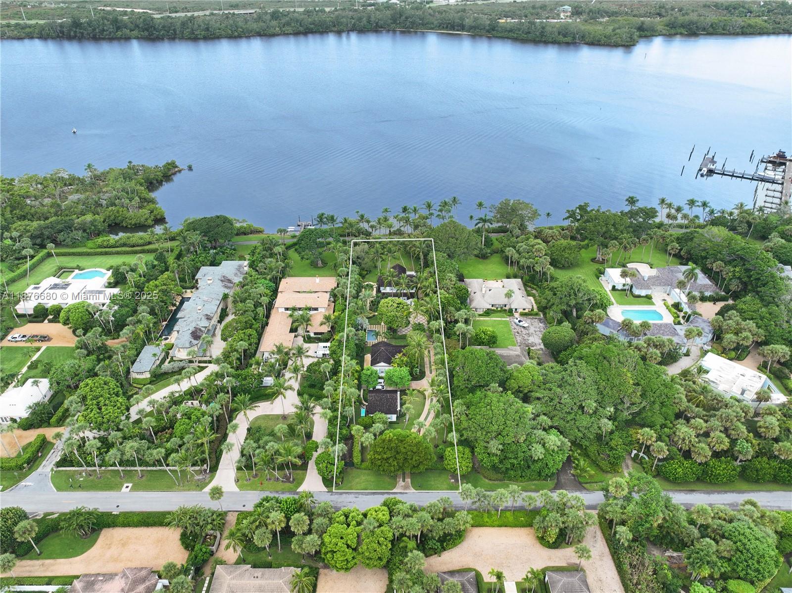 Jupiter Island - Residential