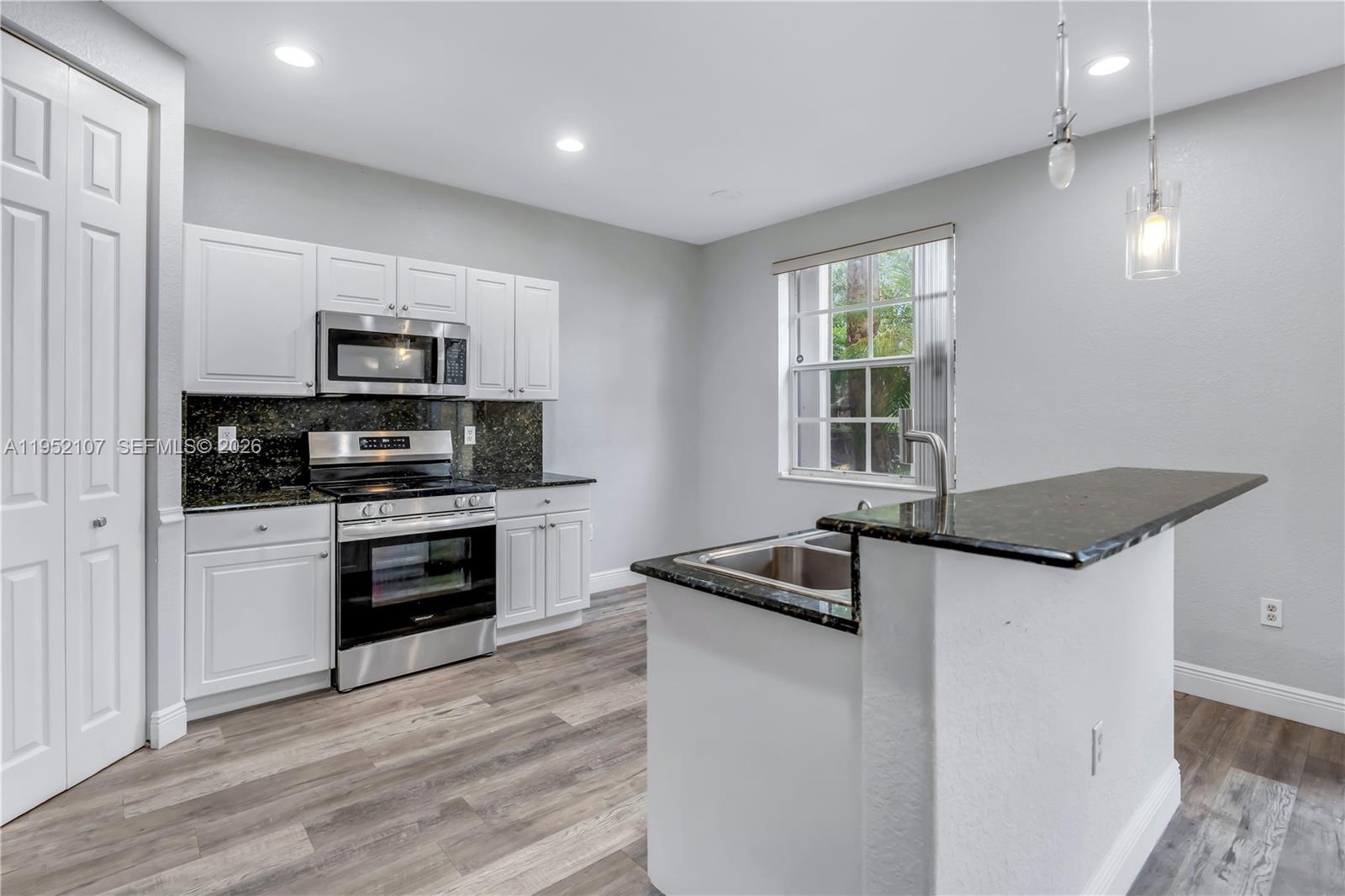 MURANO AT HAMPTON PARK NO - Residential Lease