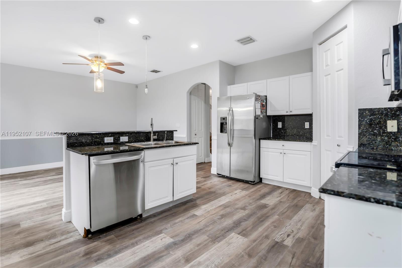 MURANO AT HAMPTON PARK NO - Residential Lease