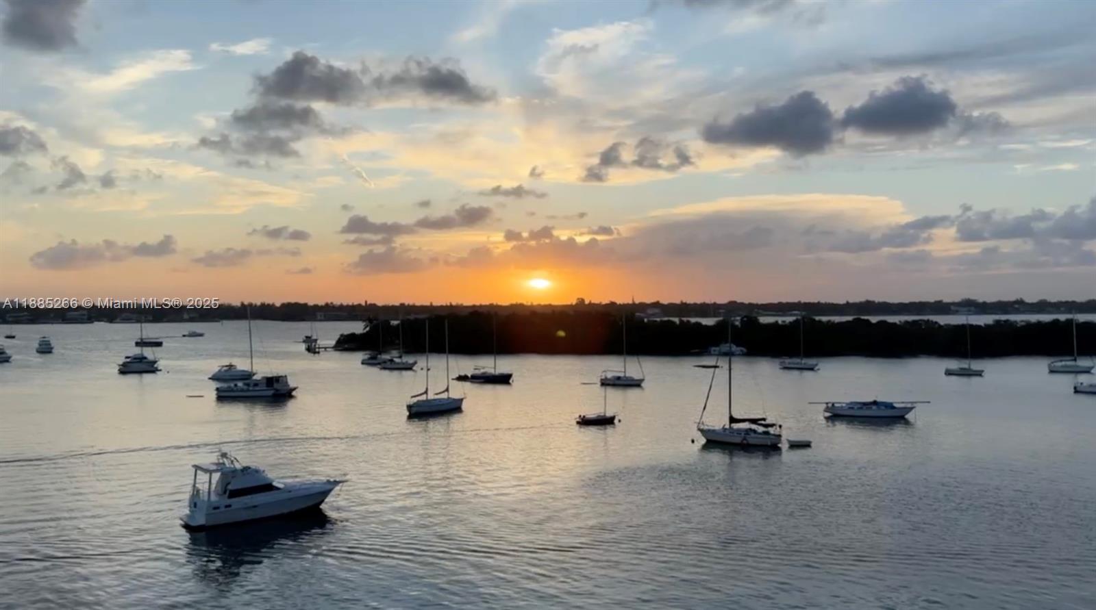 Beautifully renovated, bright and spacious 1 bed, 1 bath corner unit with stunning panoramic views of Biscayne Bay and the Miami skyline. Features include polished concrete floors, impact windows and doors, updated kitchen and baths, and a spacious walk-in closet. Enjoy city and water views from your large balcony. Includes 1 assigned parking, guest parking, and 1 storage room on the same floor. The Islander Club has passed its 50-year recertification, offers 10% reserves, low HOA, waterfront pool, gym, secured lobby, BBQ area, and more. Minutes to Supermarket, Miami Beach, Design District, Bal Harbour, and top dining & much more. ****Seller is Motivated ******* HOA HAS RESERVES ***