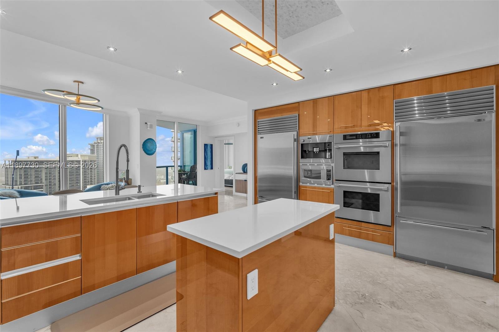 LAS OLAS RIVER HOUSE COND - Residential