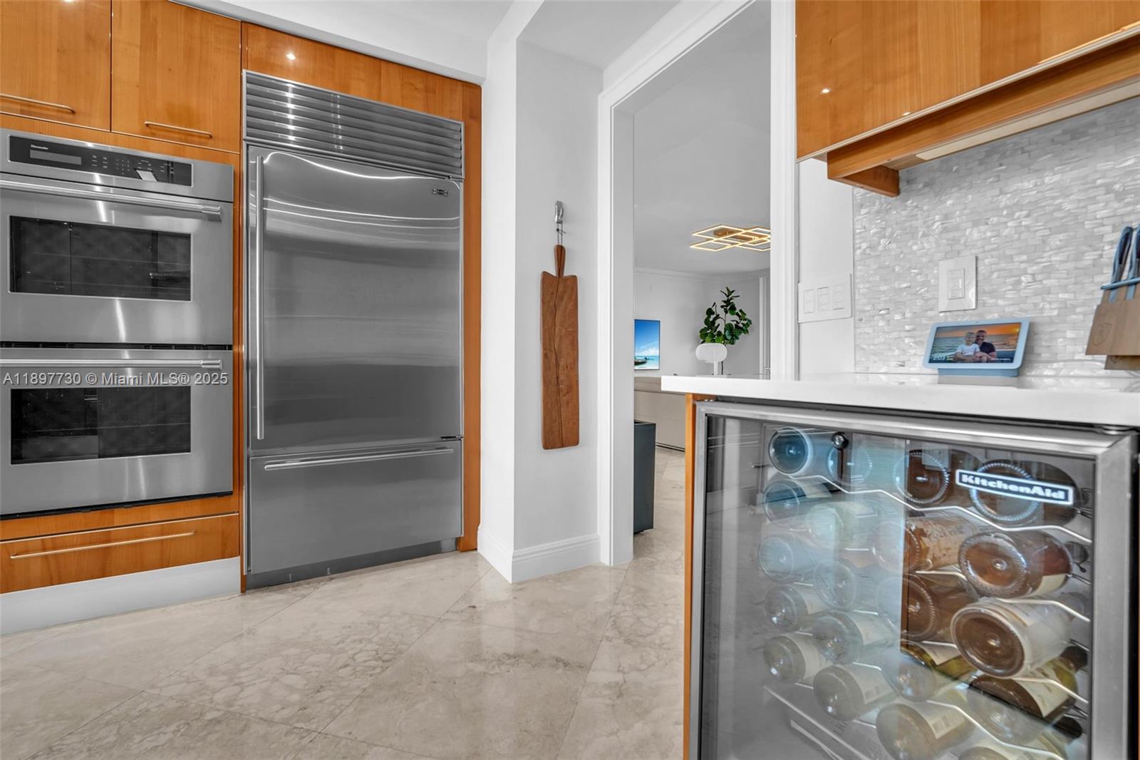 LAS OLAS RIVER HOUSE COND - Residential