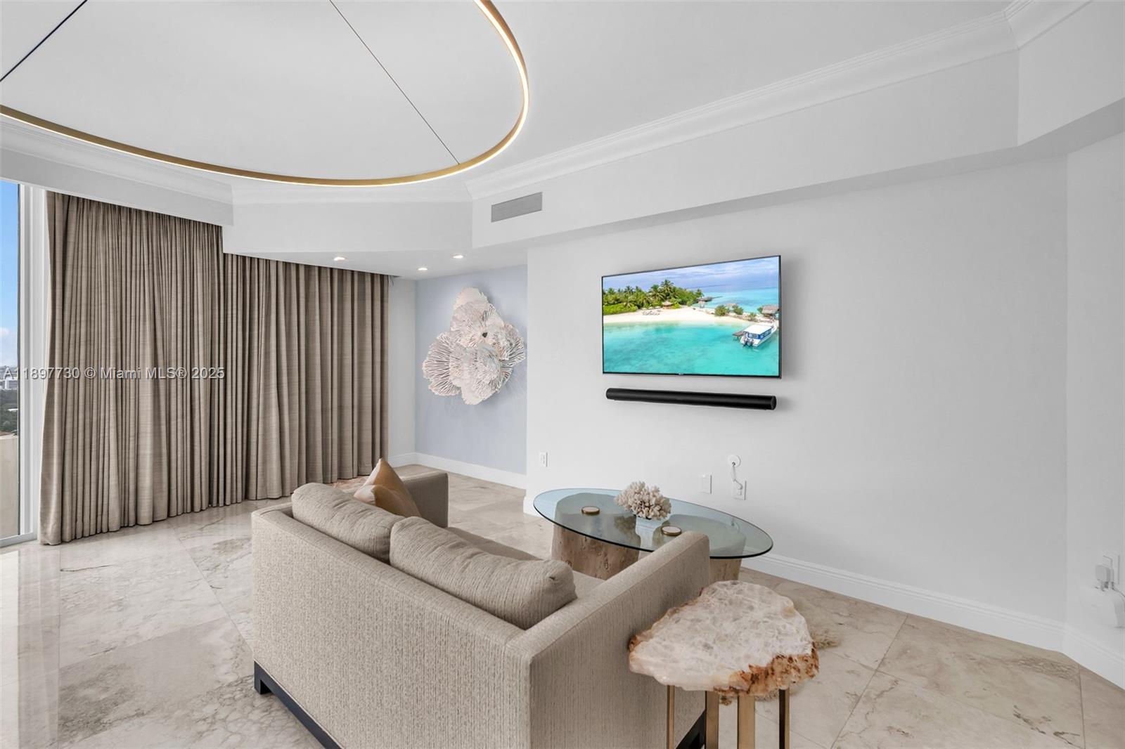 LAS OLAS RIVER HOUSE COND - Residential