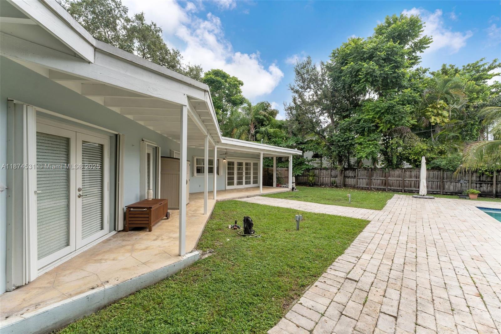 KENDALL HEIGHTS - Residential Lease