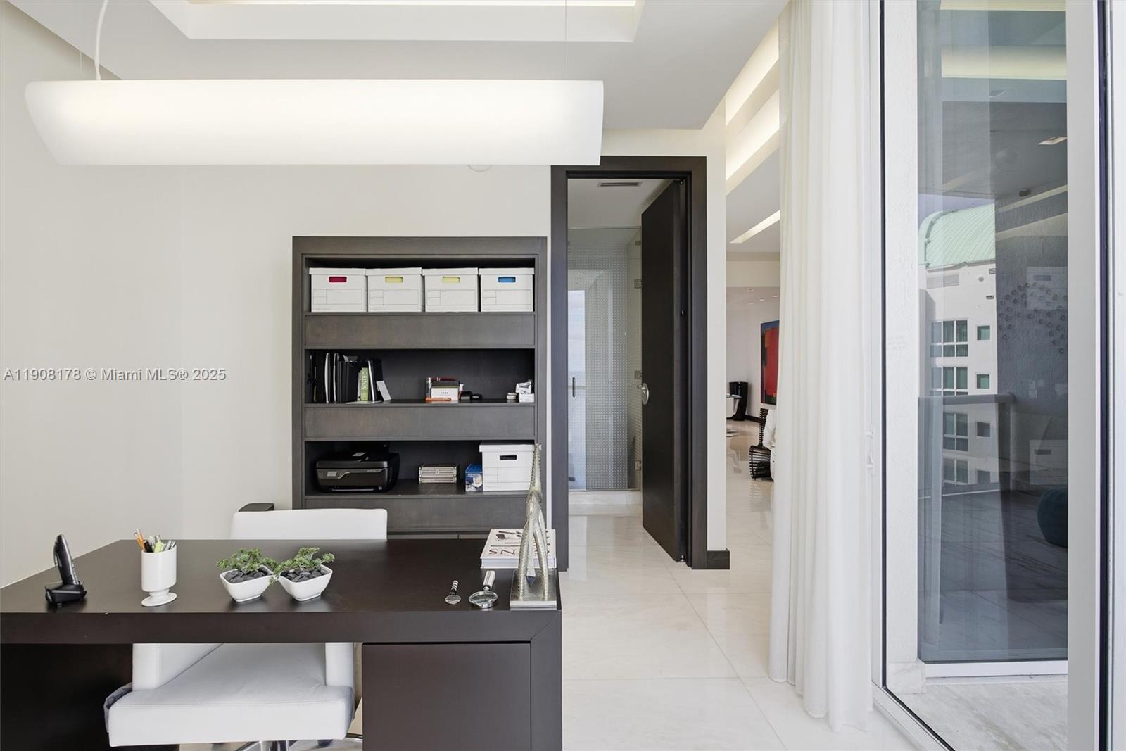 TDR TOWER I CONDO - Residential