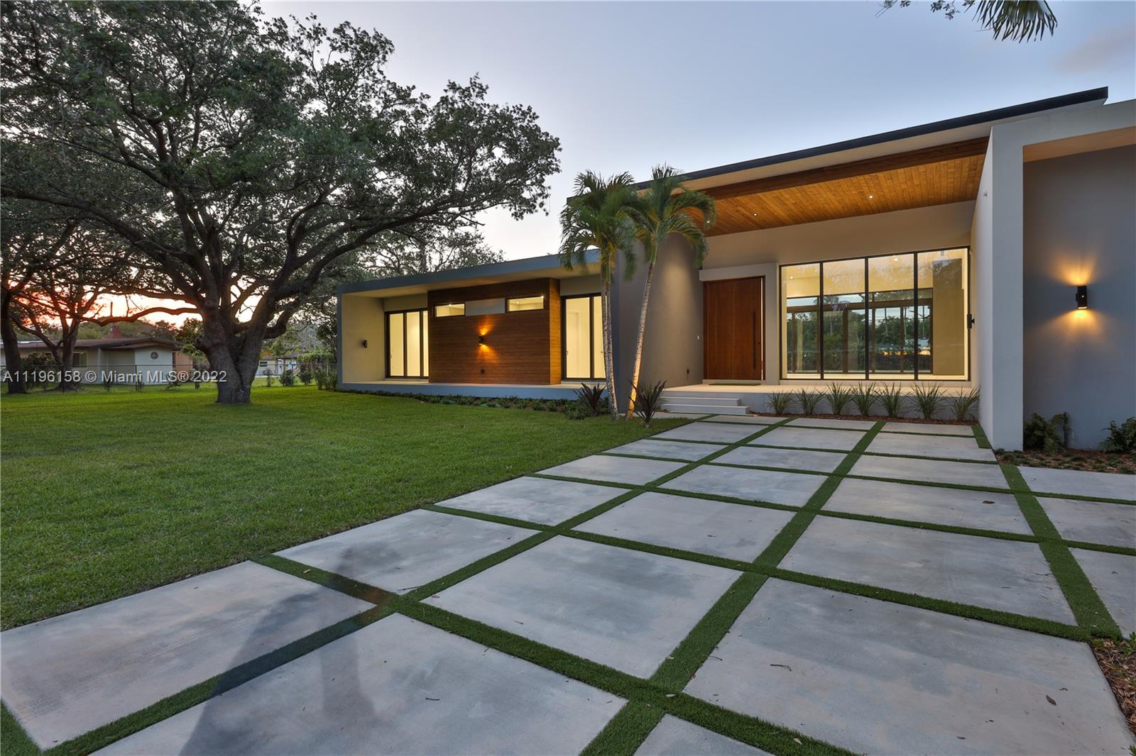 PINE TREE ESTATES - Residential