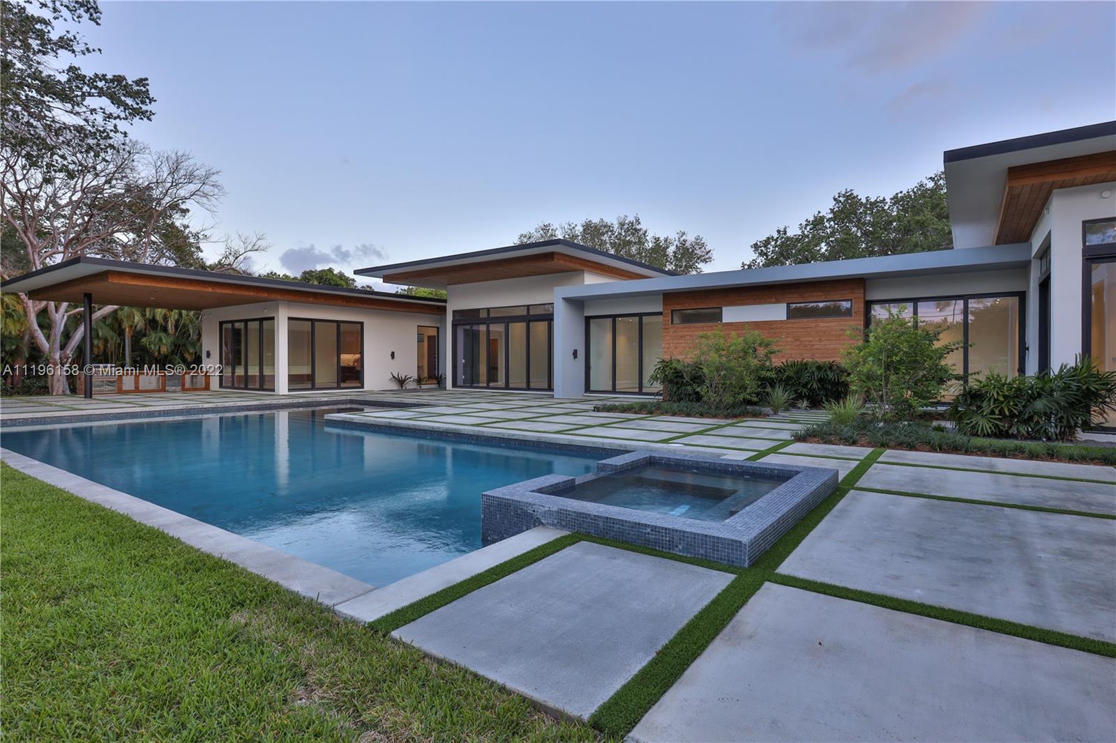 PINE TREE ESTATES - Residential