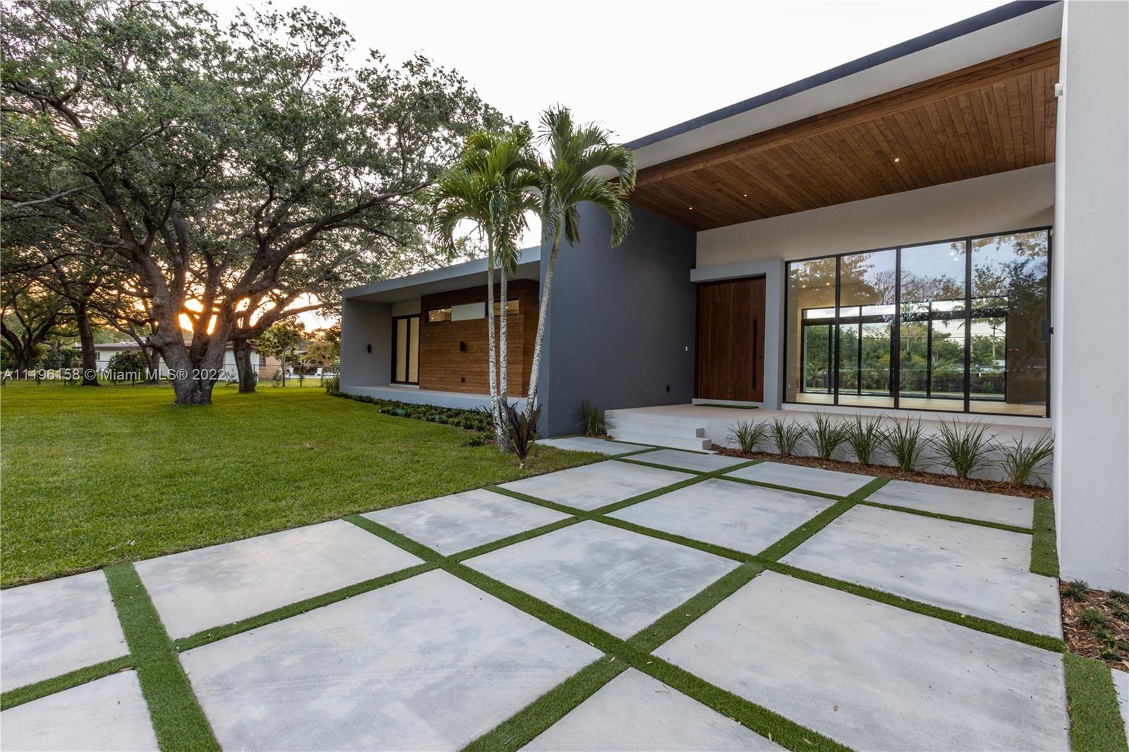 PINE TREE ESTATES - Residential