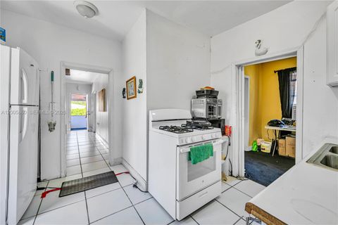 Tiny photo for 3420 Charles Ave, Miami, FL 33133 (MLS # A12005860)