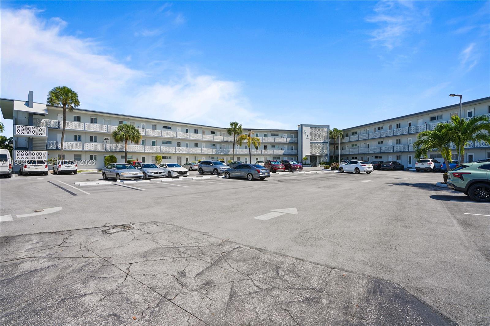 KEYSTONE ARMS CONDO - Residential Lease