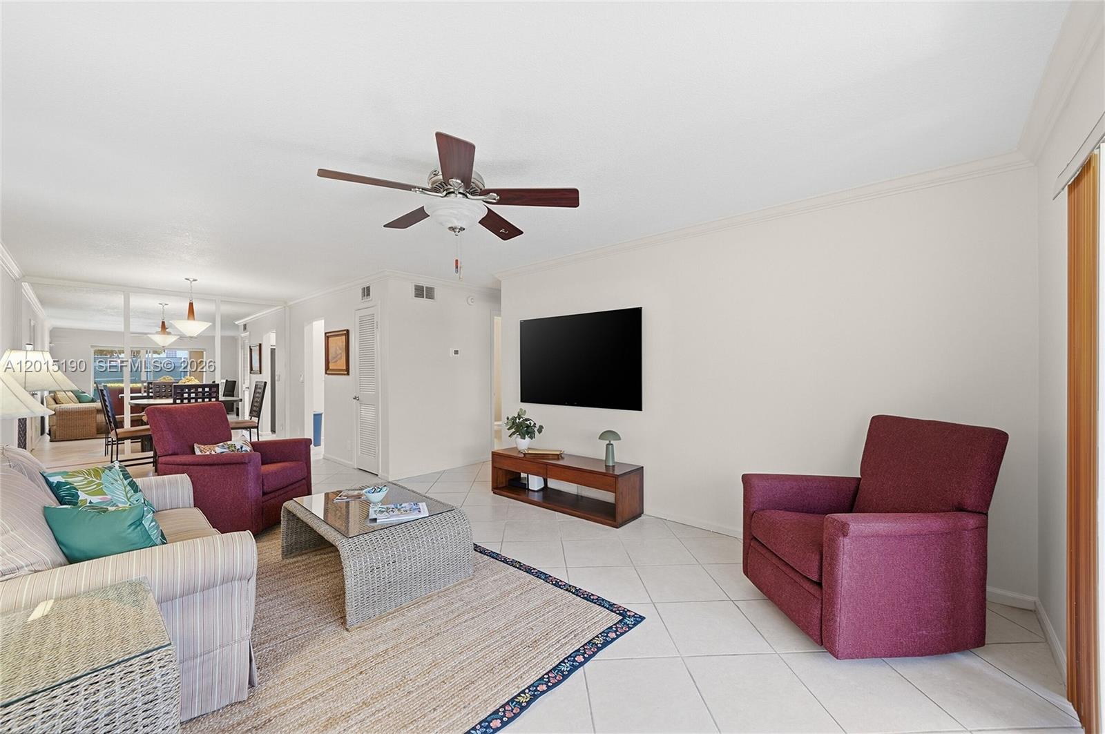 BAY COLONY CLUB CONDO - Residential Lease