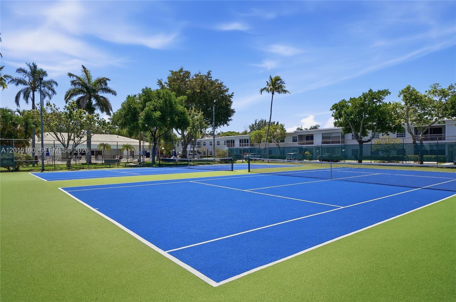 BAY COLONY CLUB CONDO - Residential Lease