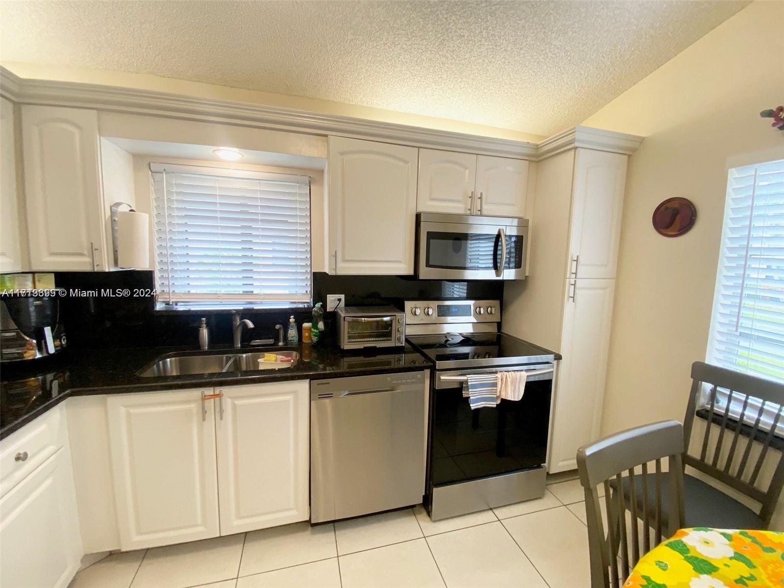 WHISPER WALK SEC C CONDO - Residential