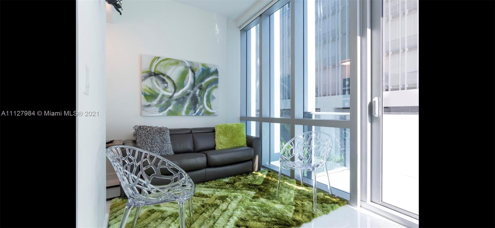 PARAMOUNT MIAMI WORLDCENT - Residential Lease