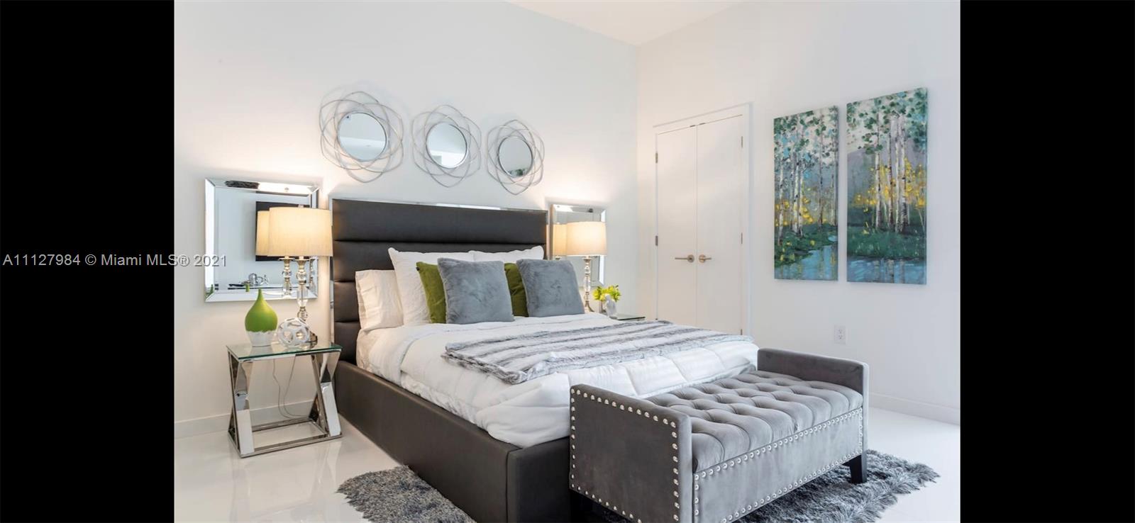 PARAMOUNT MIAMI WORLDCENT - Residential Lease