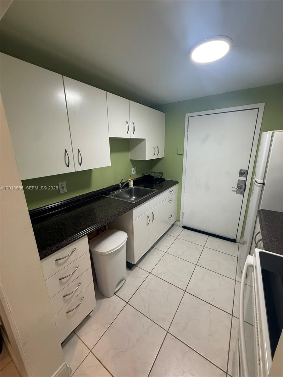 KEYSTONE TOWERS CONDO - Residential