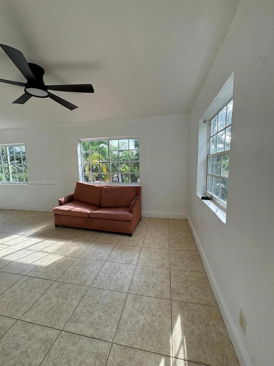 DANIA HEIGHTS EXT - Residential Lease