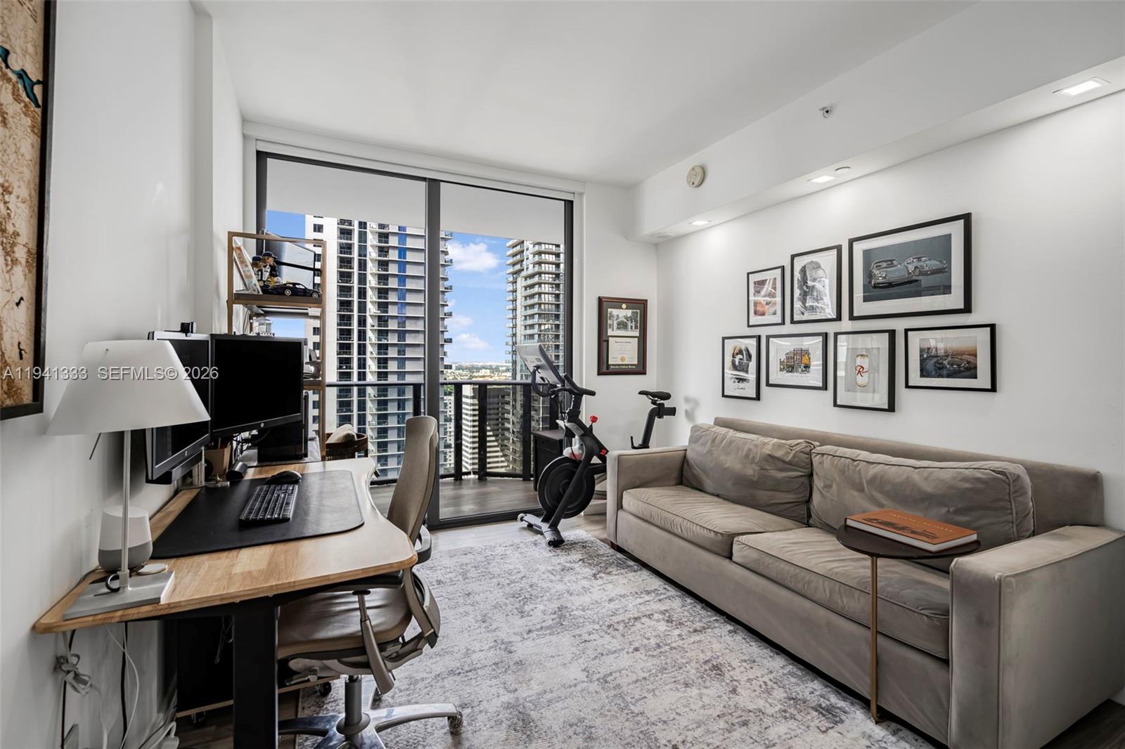 801 SMA RESIDENCES CONDO - Residential