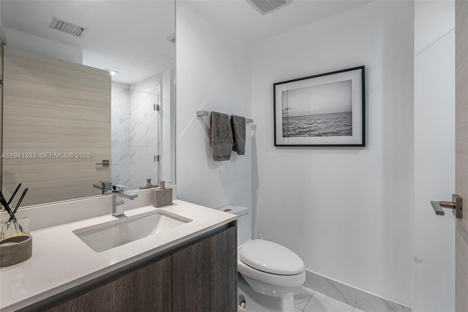 801 SMA RESIDENCES CONDO - Residential