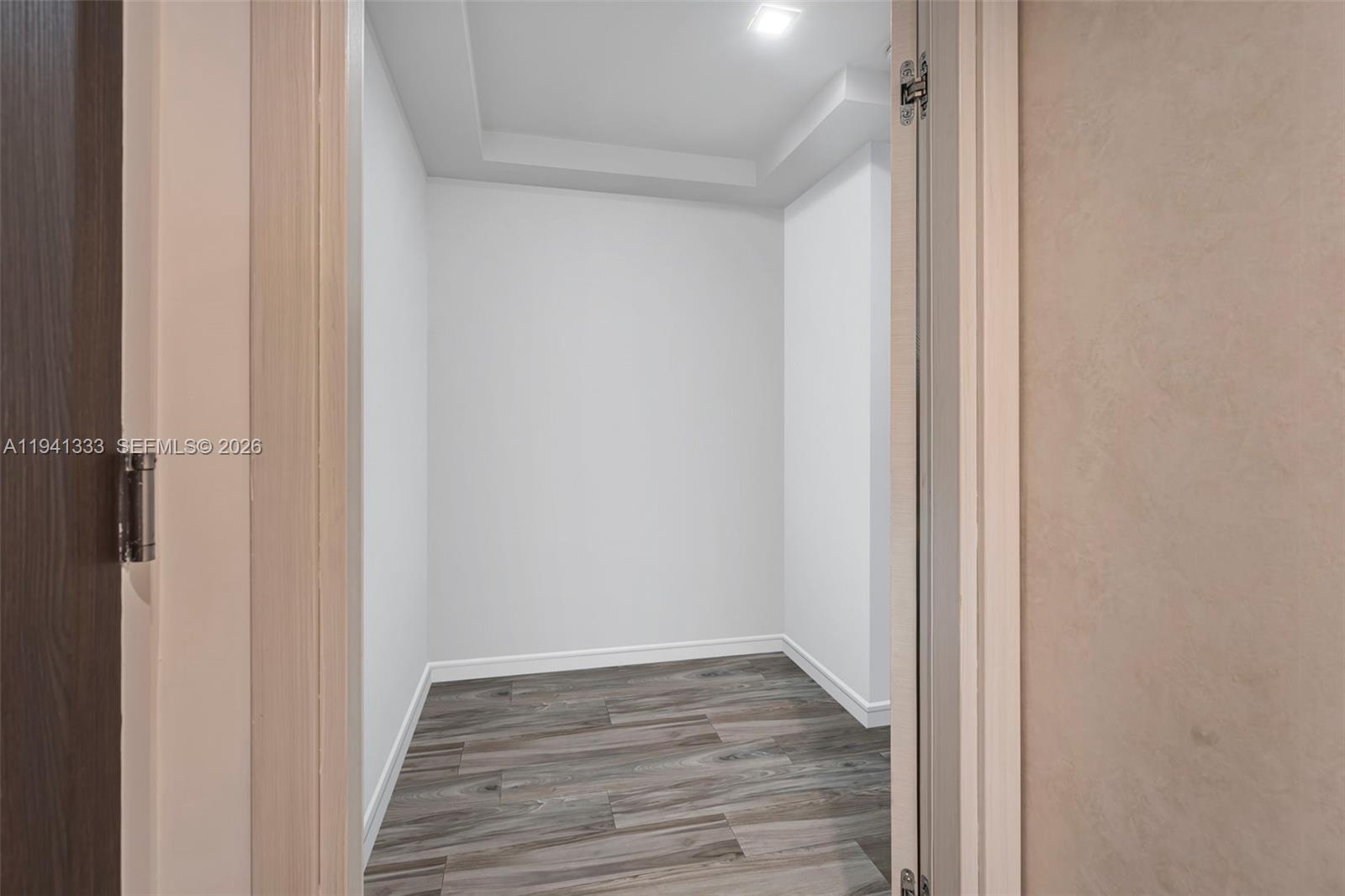 801 SMA RESIDENCES CONDO - Residential