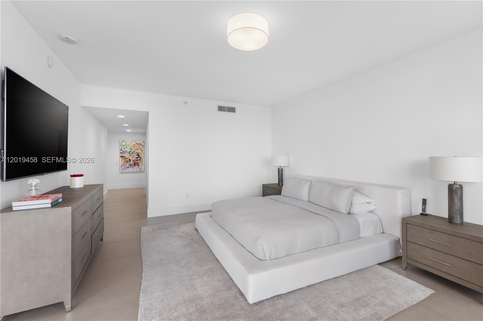 MARINA PALMS RESIDENCES S - Residential